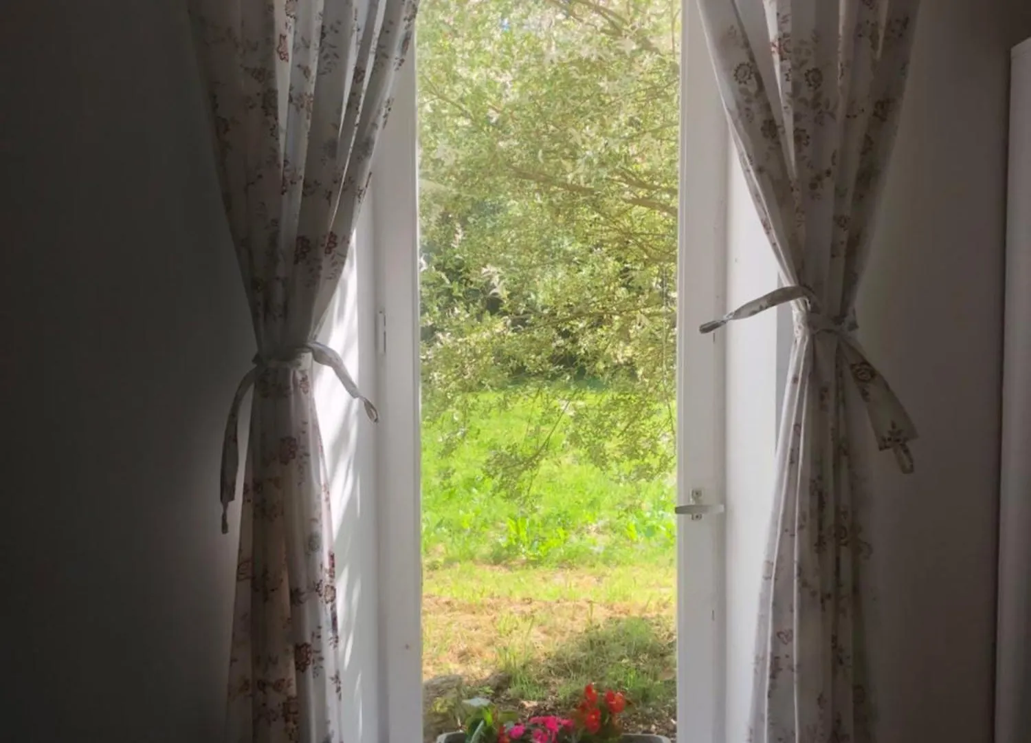 Farmyard At Kerespars, 3 Houses, Sleeps 30 With Pool Leuhan 0*,